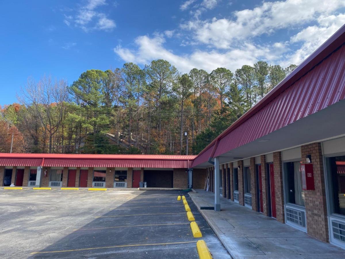 Red Roof Inn Jacksonville, Al Exterior photo